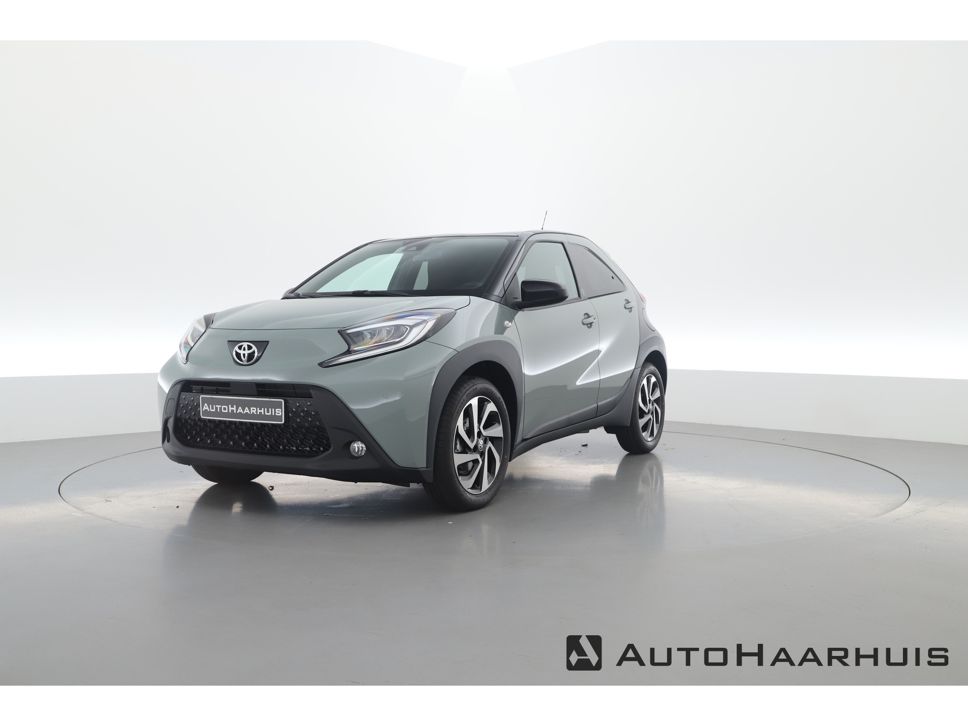 Toyota Aygo x 1.0 VVT-i S-CVT <br>Team D | Navi by App | Camera <br>| Keyless | St