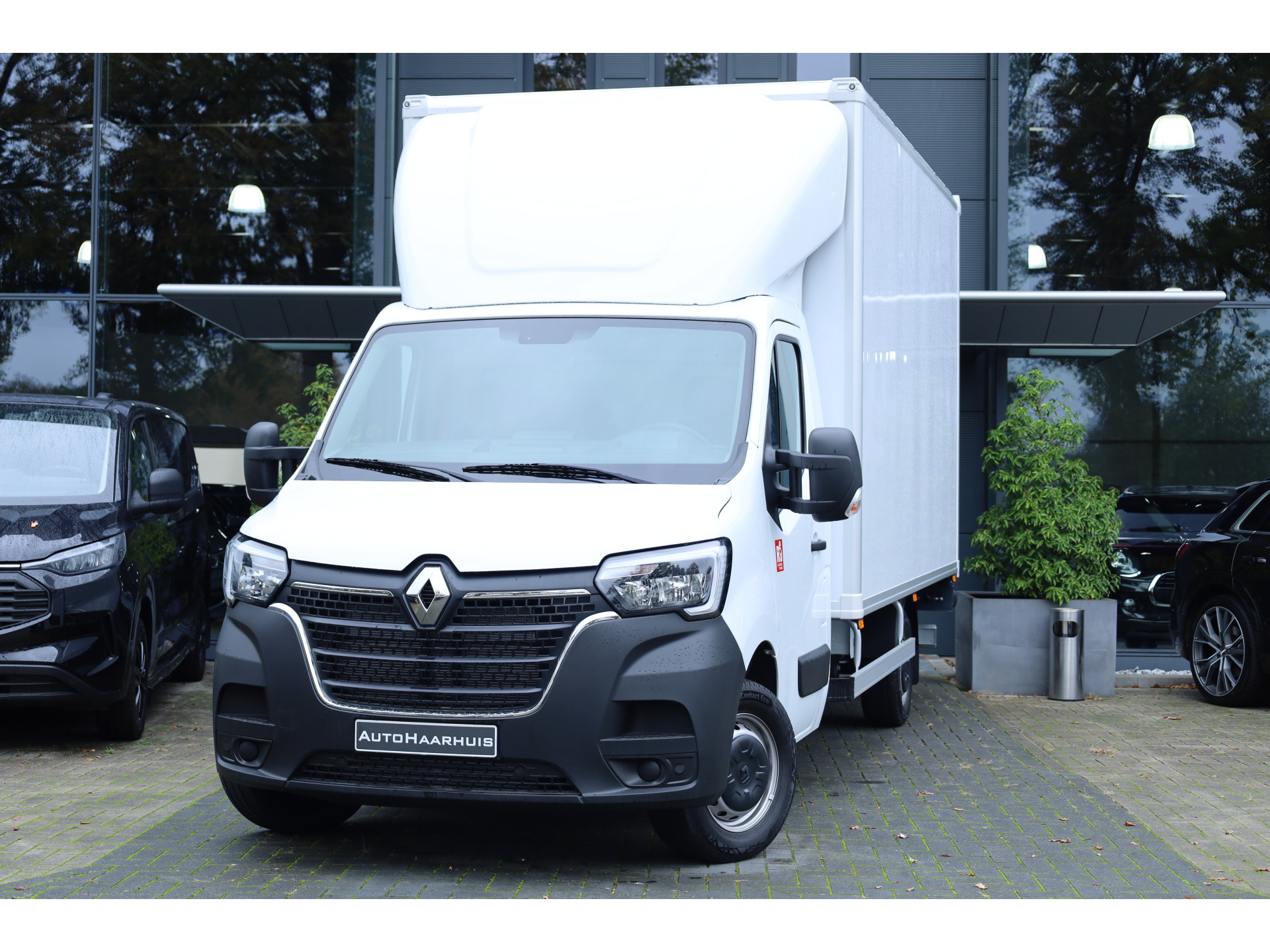 Renault Master 2.3 dCi 145pk <br>L3 | Bakwagen | Laadklep | <br>Navi | Cruise | Air