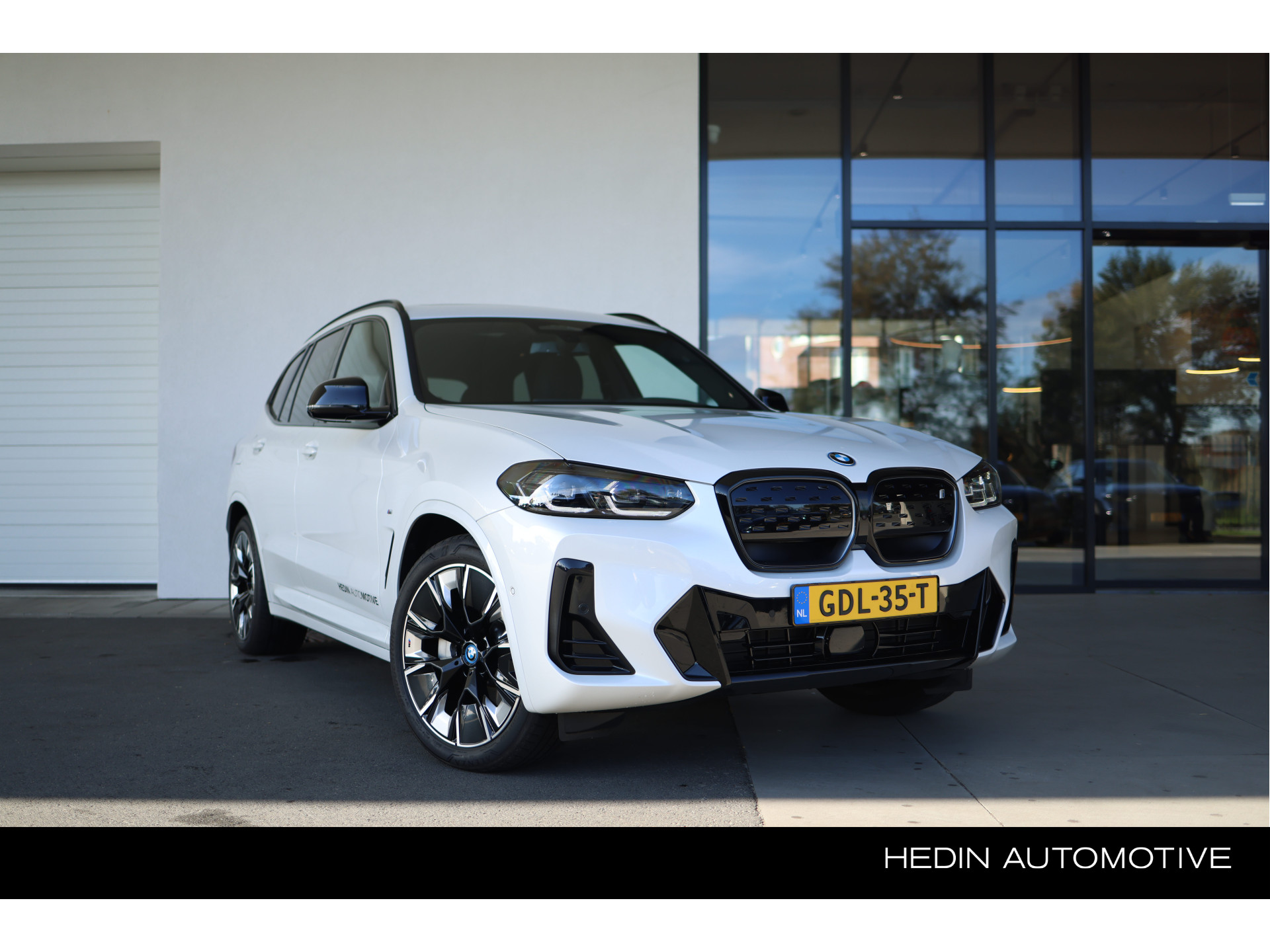 Bmw Ix3 High Executive <br>Edition 80 kWh | BMW Head-Up <br>Display | High E