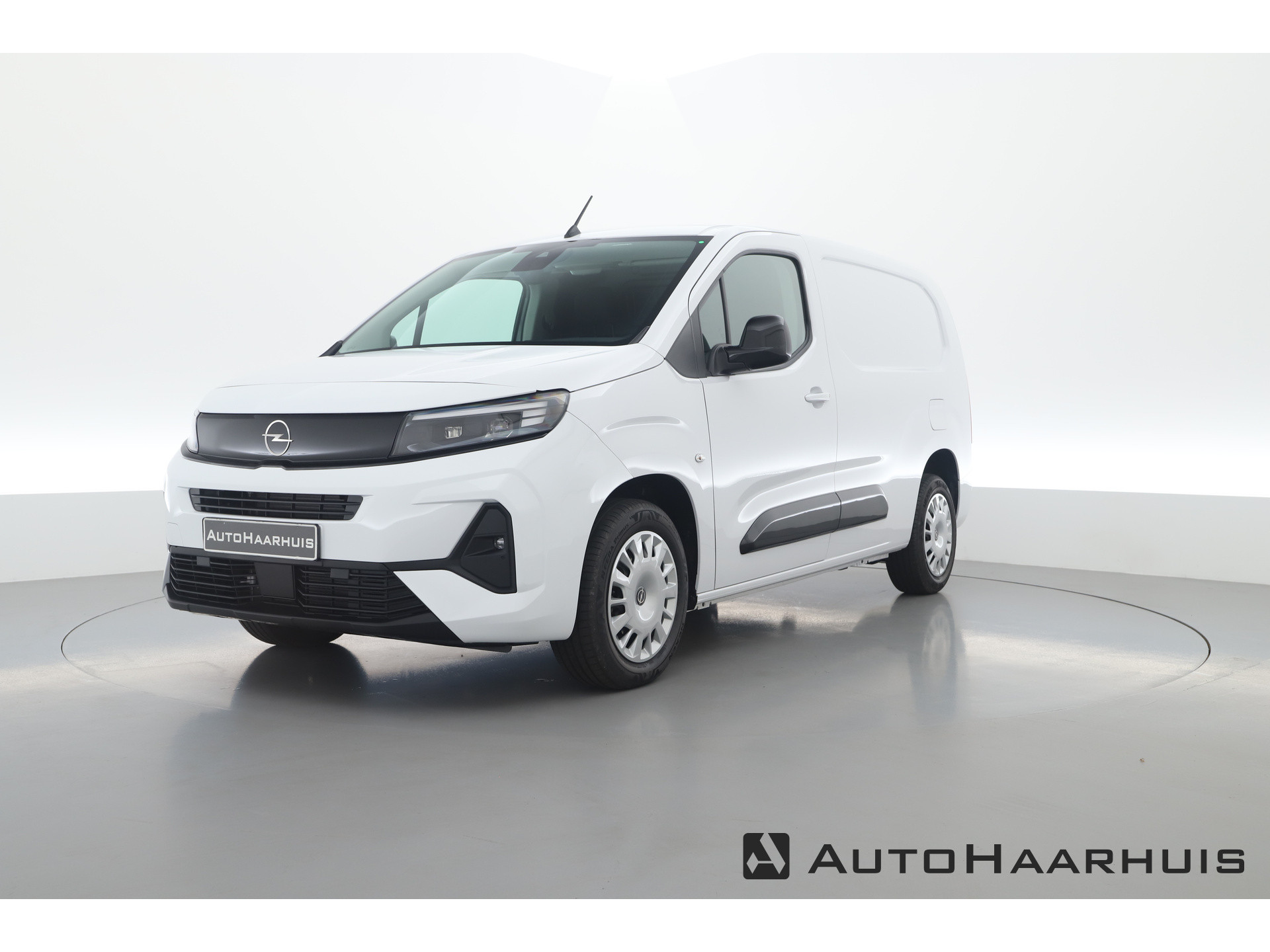 Opel Combo 1.5 BlueHDi 130pk <br>| L2/XXL | Automaat | Nieuw <br>model | Airco